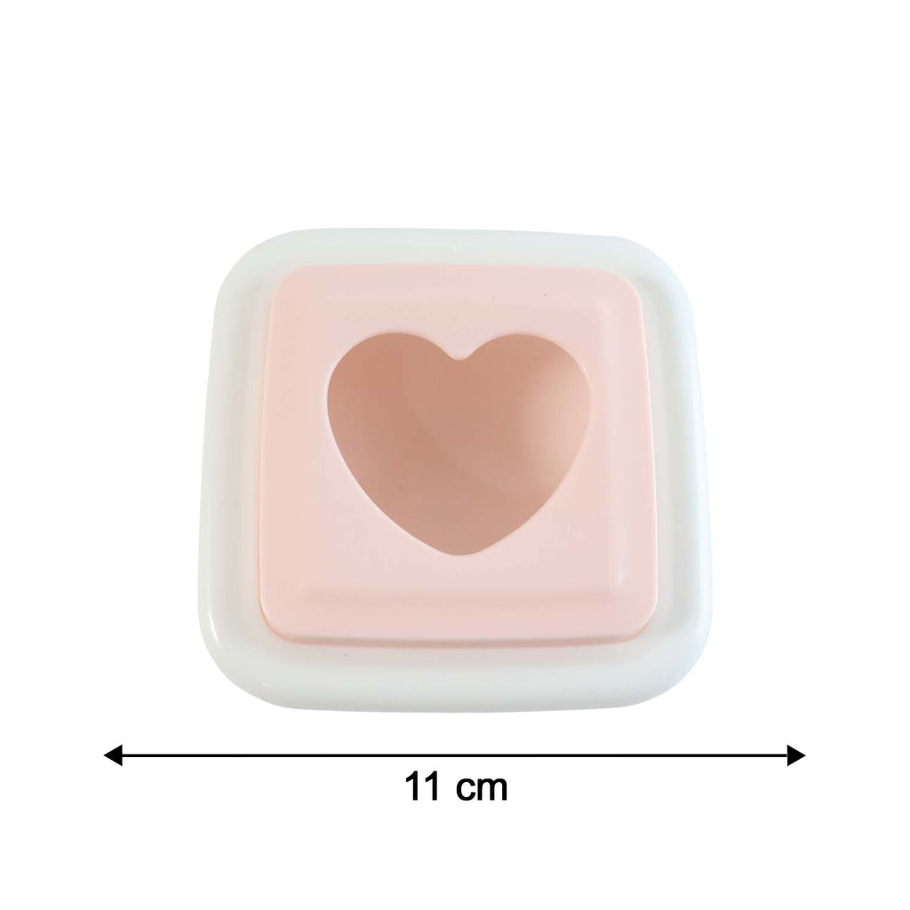 Top-down view of the pink and white heart-shaped sandwich cutter with an 11 cm measurement arrow.