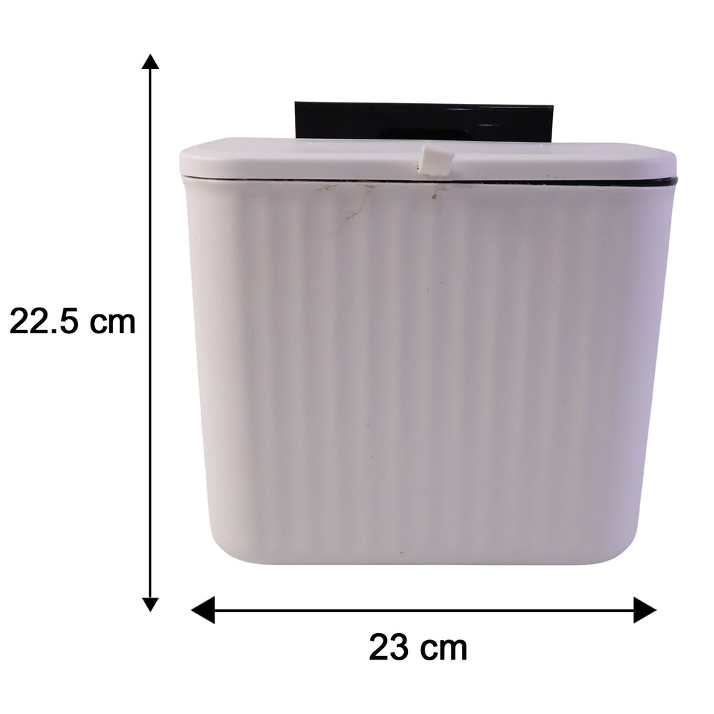 A white ribbed compost bin with a closed lid and black mounting bracket, showing dimensions of 22.5 cm and 23 cm.