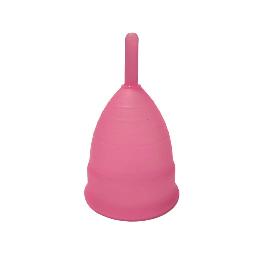 A pink silicone menstrual cup is shown with measurements of 7.5 cm in height and 4.5 cm in width.